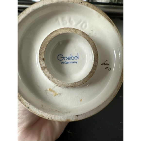 Goebel W. Germany Hummel figural WAITER serving Rhein Wine #154/0 - Picture 7 of 7